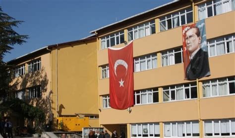 istanbul cumhuriyet anadolu lisesi taban puanı